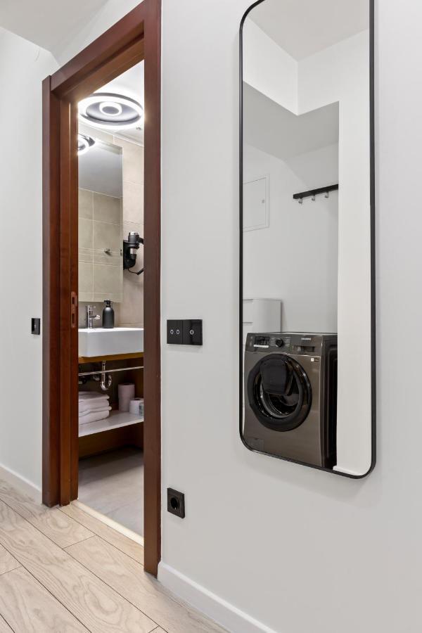 Deluxe By Rh Living Bucarest