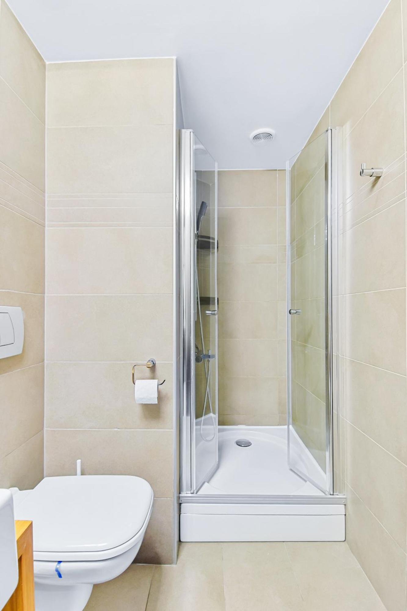 Incity - Near Mall, Balcony - Rh Living Apartament Bucureşti